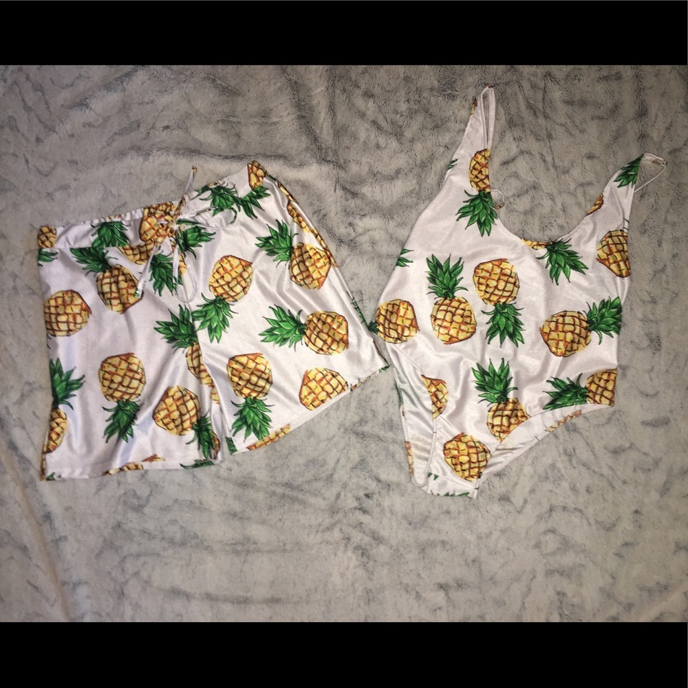 Couples swim set